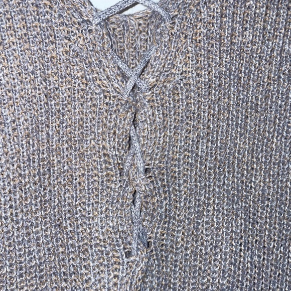 NWT Forever 21 Lace Up Sweater M - Picture 10 of 11